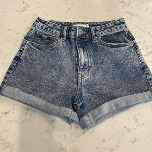 Toga jean shorts size 26